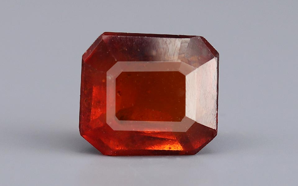 Hessonite (Gomed) - 8.07 Carat