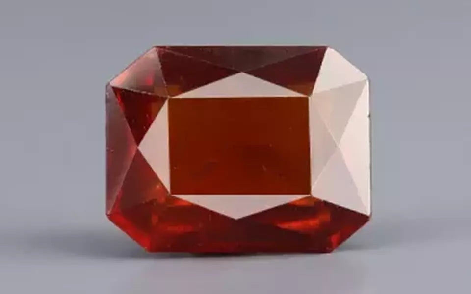 Hessonite (Gomed) - 9.63 Carat