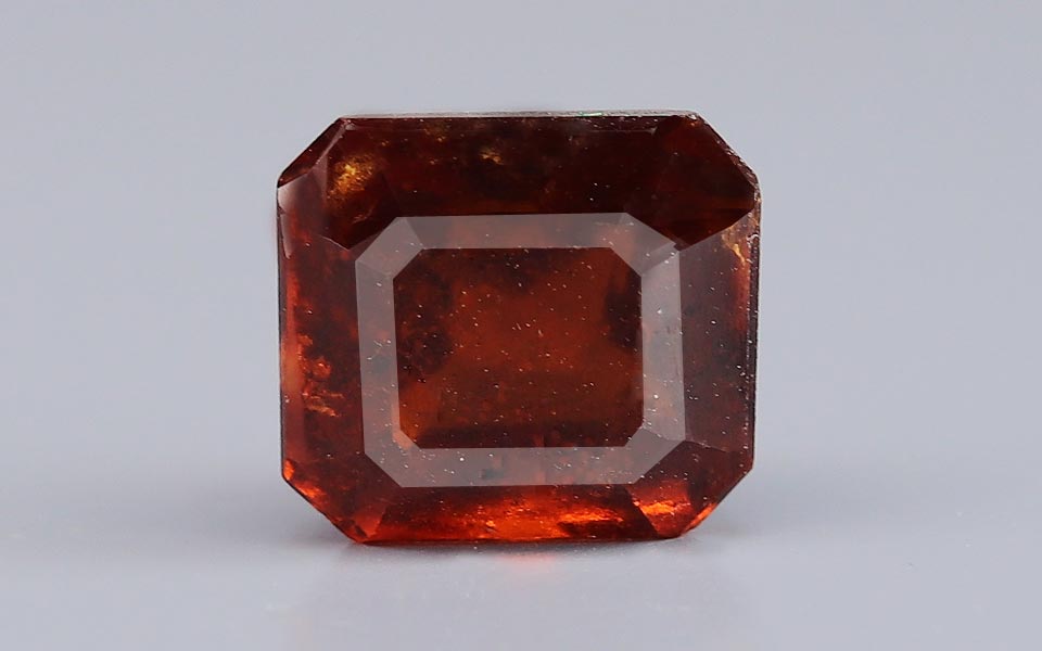 Hessonite (Gomed) - 9.90 Carat
