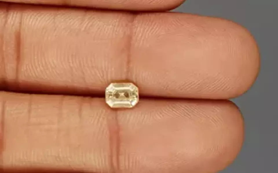 Ceylon Yellow Sapphire - 0.99 Carat Prime Quality CYS-3862