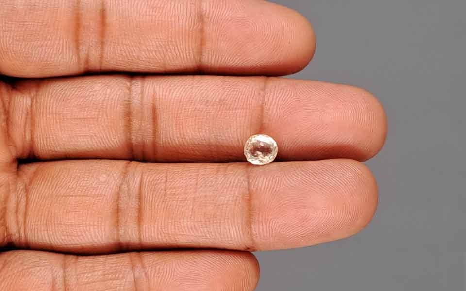 Yellow Sapphire - 1.54 Carats