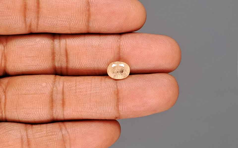 Yellow Sapphire - 2.68 Carats