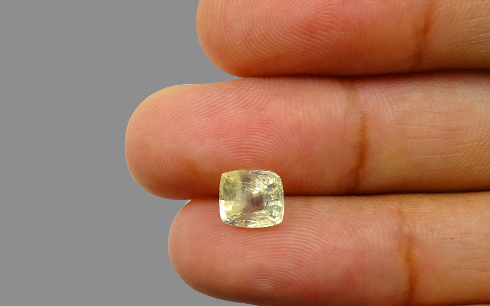 Ceylon Yellow Sapphire - 2.81 Carat Prime Quality CYS-3628