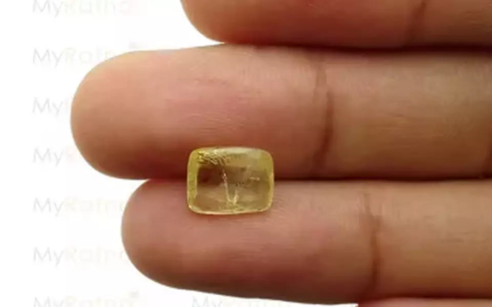 Yellow Sapphire - 3.02 Carats