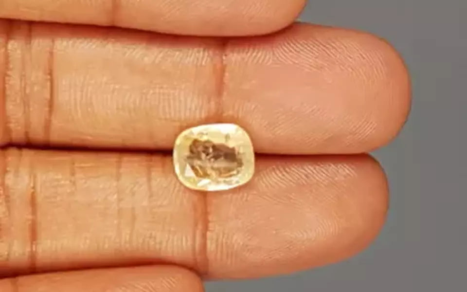 Yellow Sapphire - 3.03 Carats