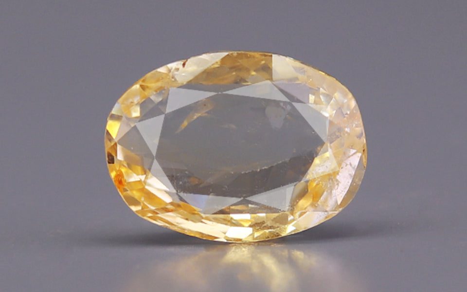 Yellow Sapphire - 3.54 Carats