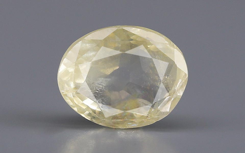 Yellow Sapphire - 3.74 Carats