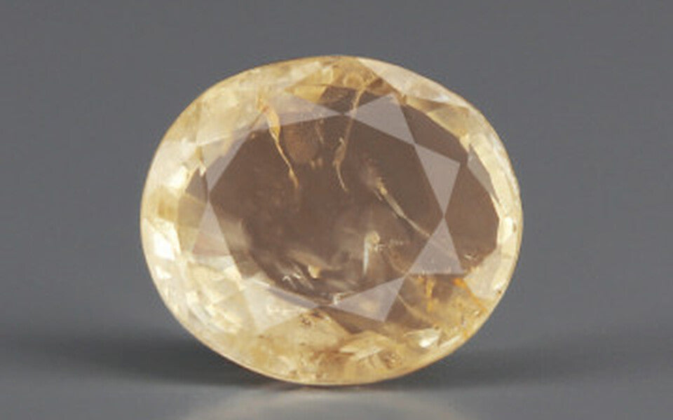 Yellow Sapphire - 3.76 Carats