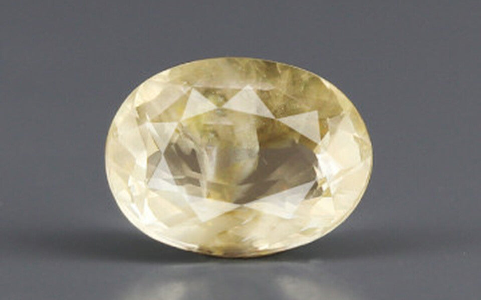 Yellow Sapphire - 3.79 Carats
