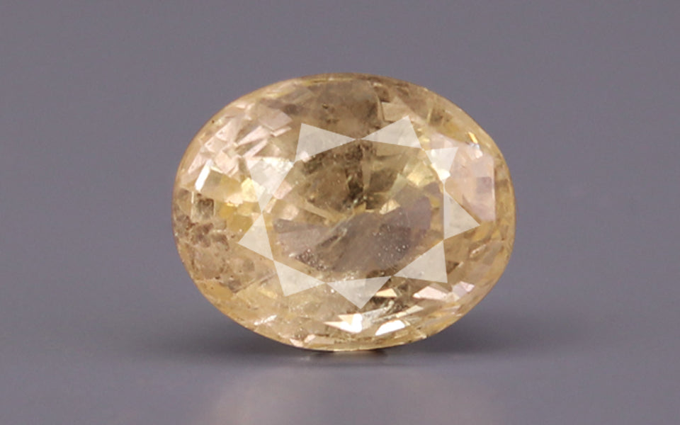 Yellow Sapphire - 3.98 Carats