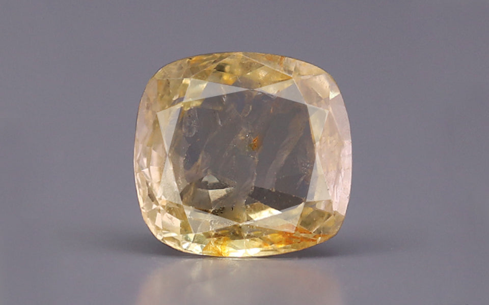Yellow Sapphire - 3.99 Carats