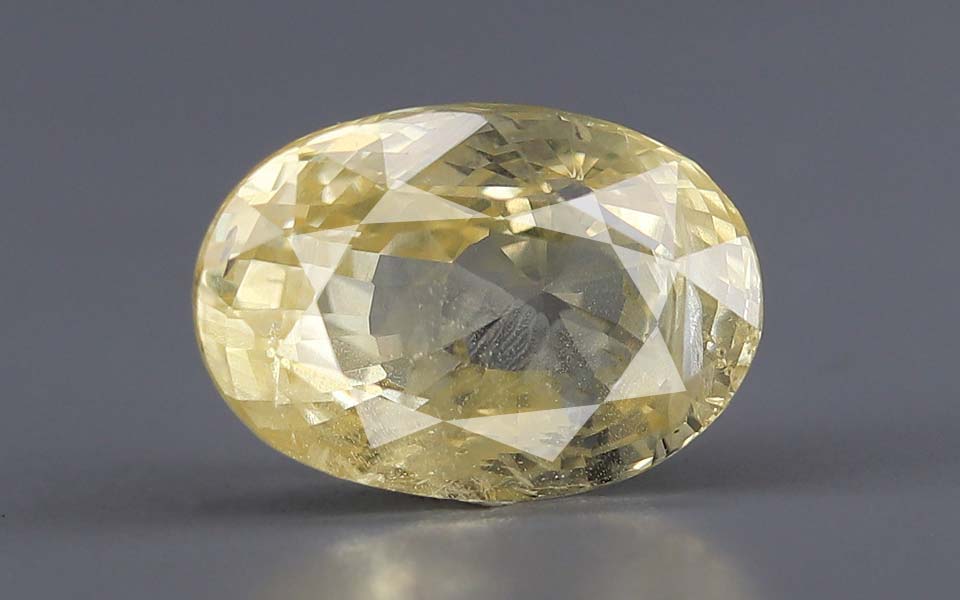 Yellow Sapphire - 4.06 Carats