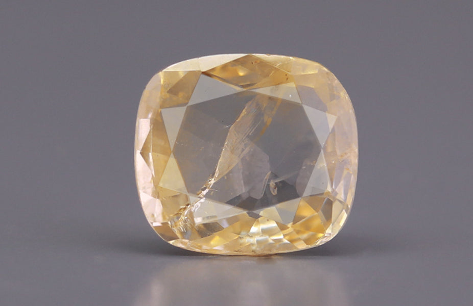 Yellow Sapphire - 4.10 Carats