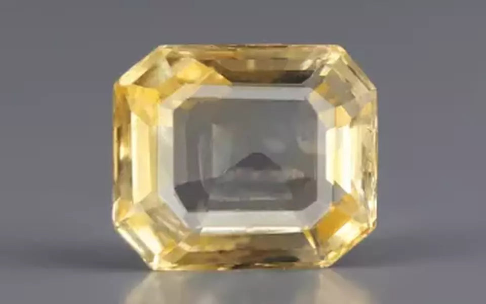 Yellow Sapphire - 4.13 Carats