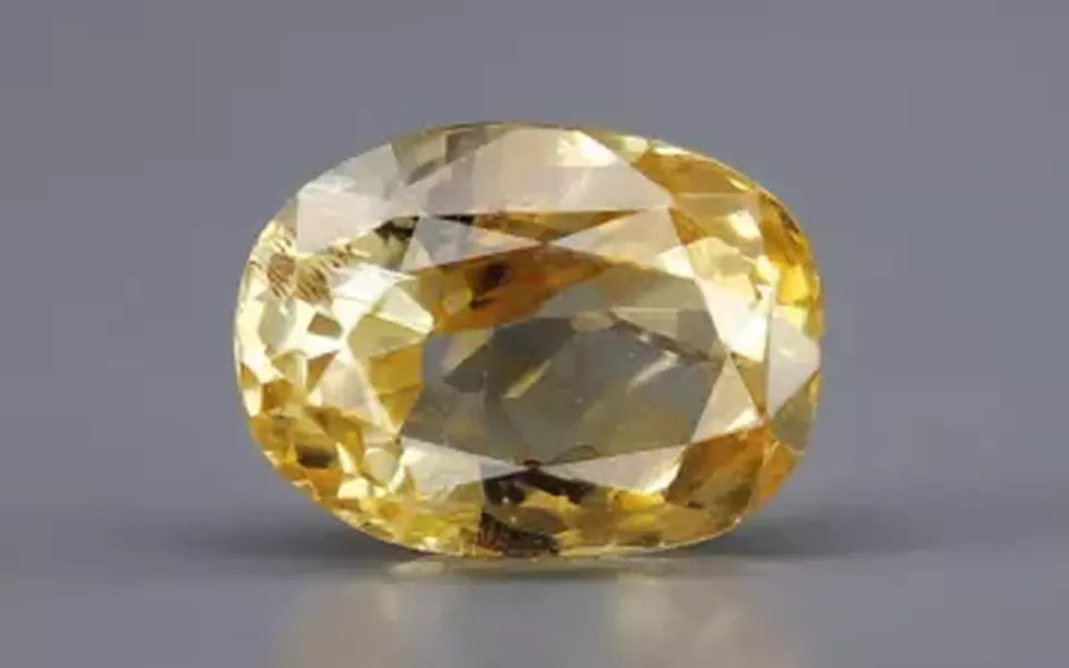 Yellow Sapphire - 4.13 Carats