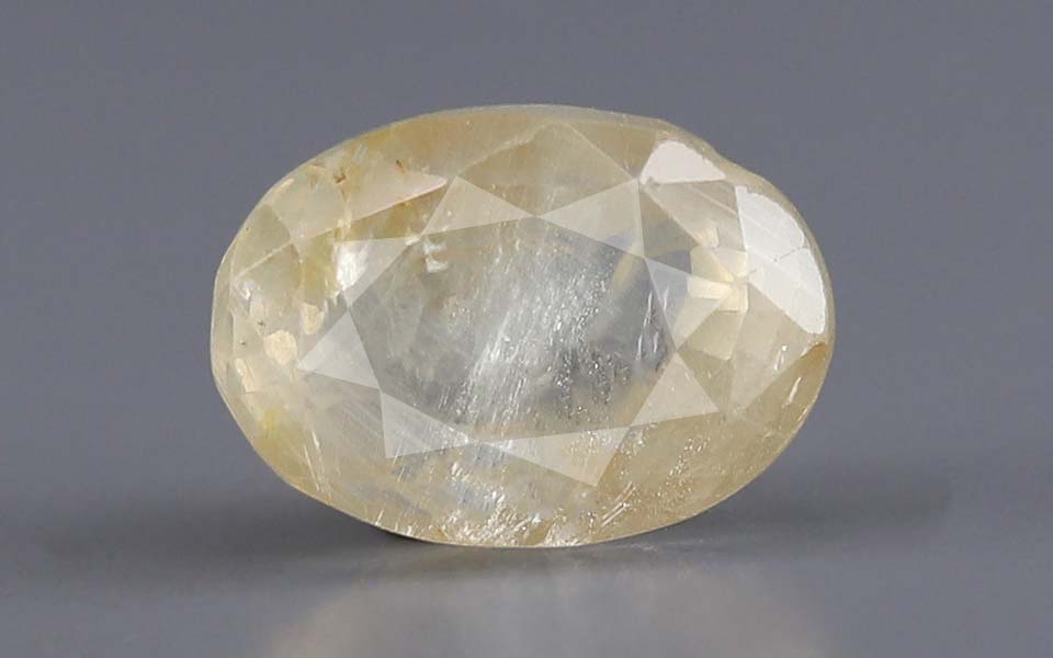 Yellow Sapphire - 4.19 Carats