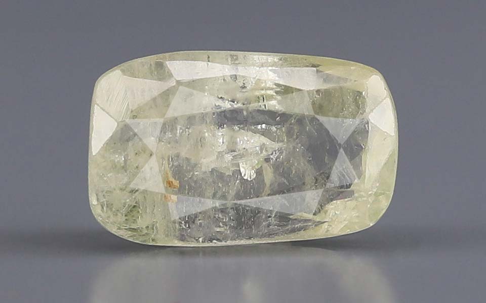 Yellow Sapphire - 4.29 Carats