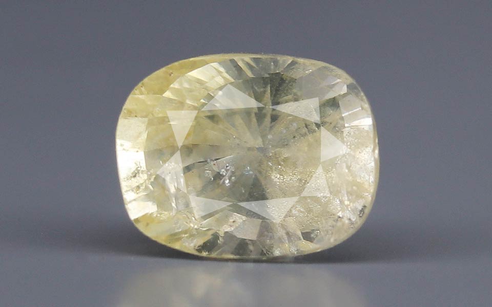 Yellow Sapphire - 4.61 Carats