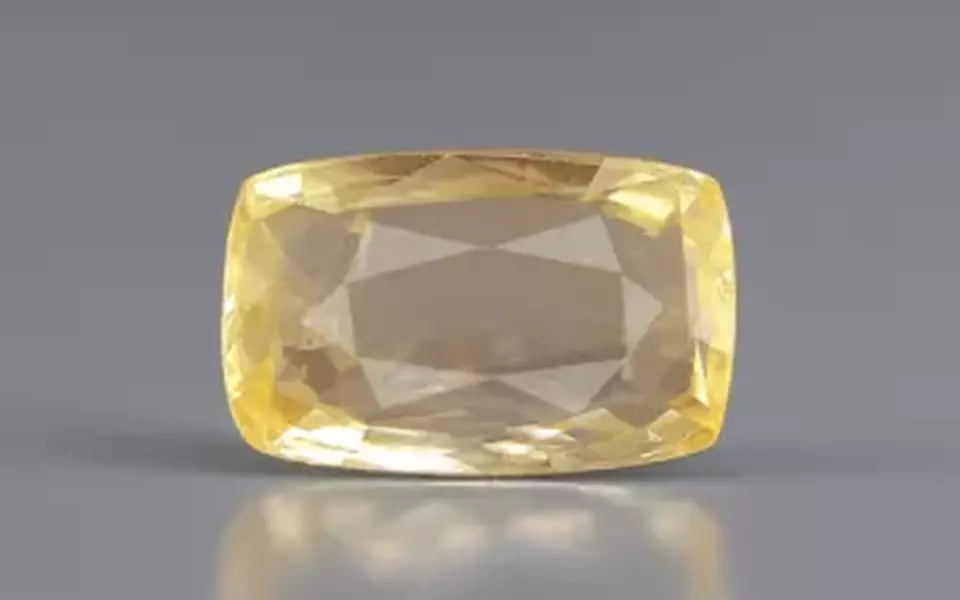 Yellow Sapphire - 4.69 Carats