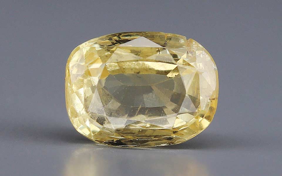 Yellow Sapphire - 4.70 Carats