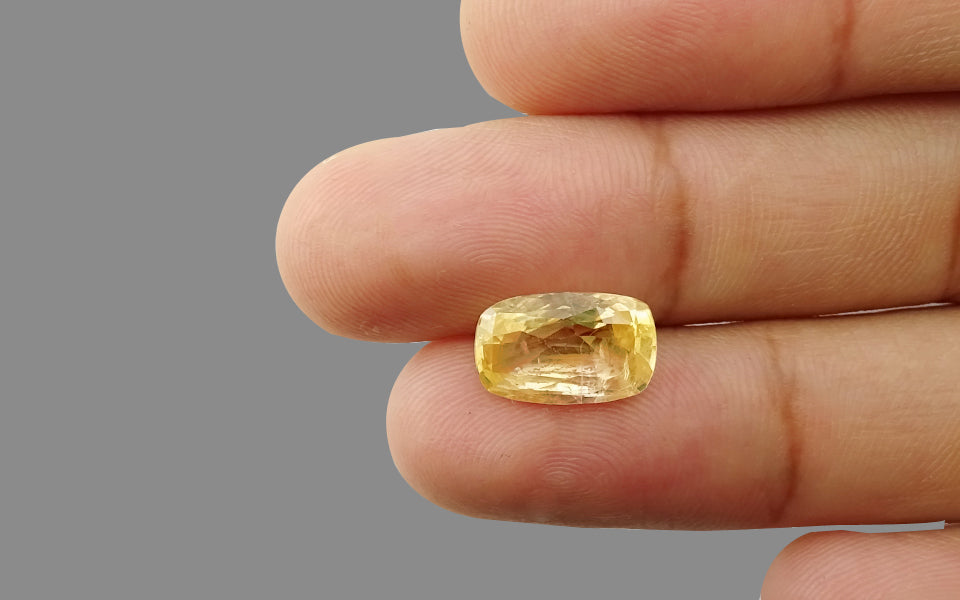 Ceylon Yellow Sapphire - 4.86 Carat Limited Quality CYS-3518