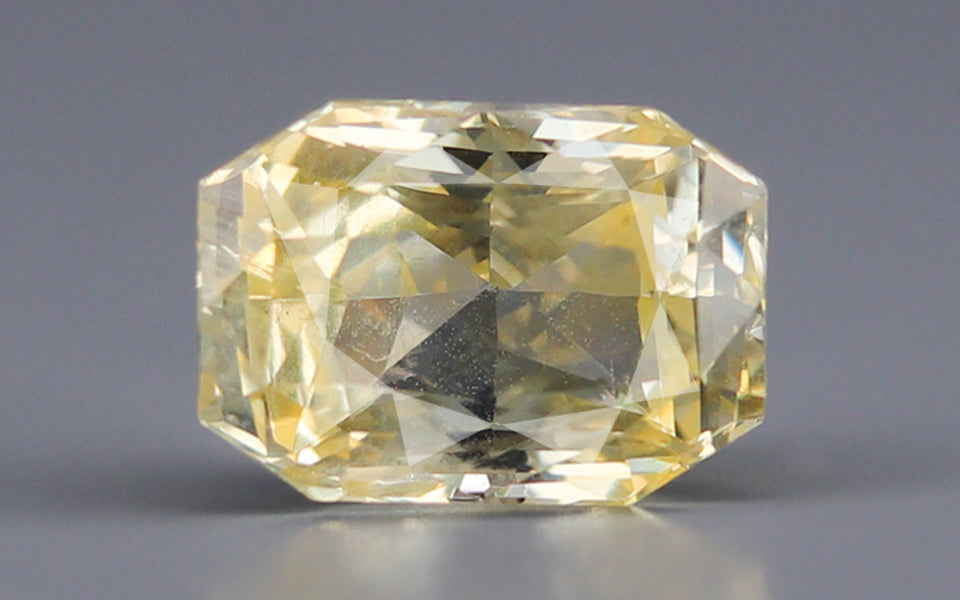 Yellow Sapphire - 5.01 Carats