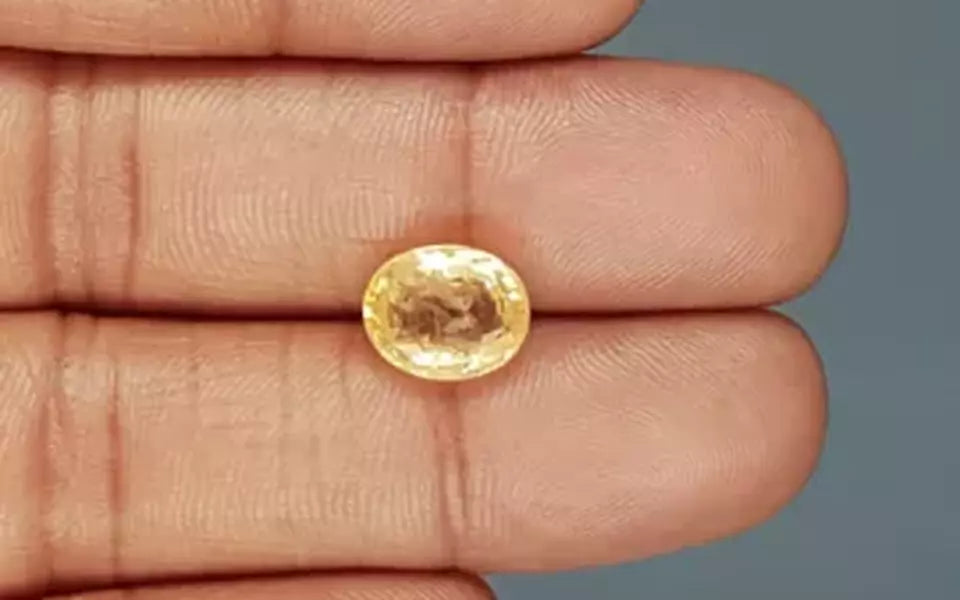 Yellow Sapphire - 5.09 Carats