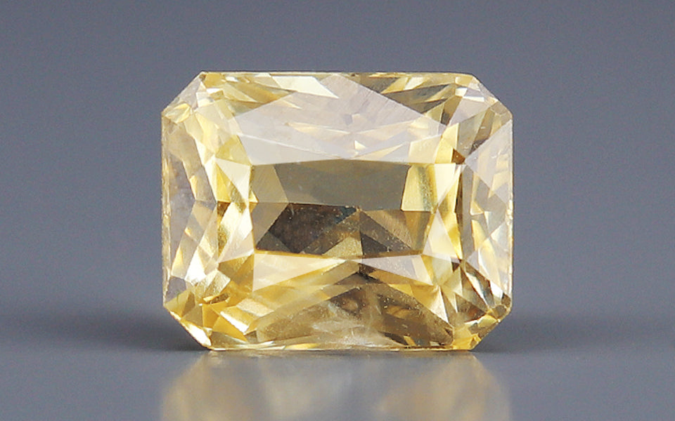 Yellow Sapphire - 5.56 Carats