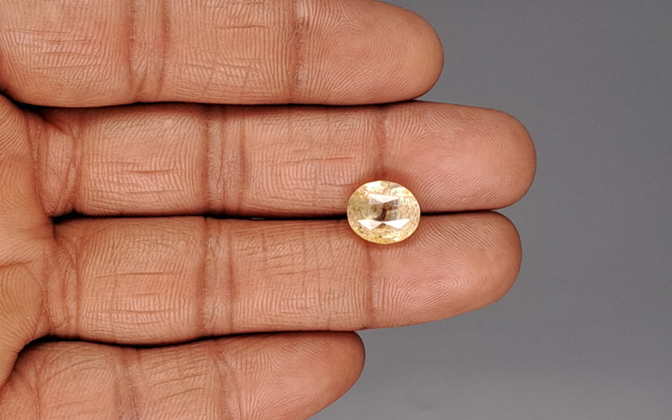 Ceylon Yellow Sapphire - 5.62 Carat Prime Quality CYS-3972