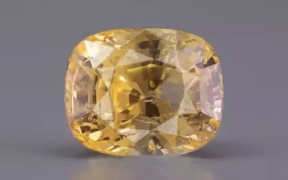 Yellow Sapphire - 5.82 Carats
