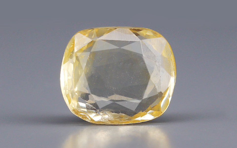 Yellow Sapphire - 5.88 Carats