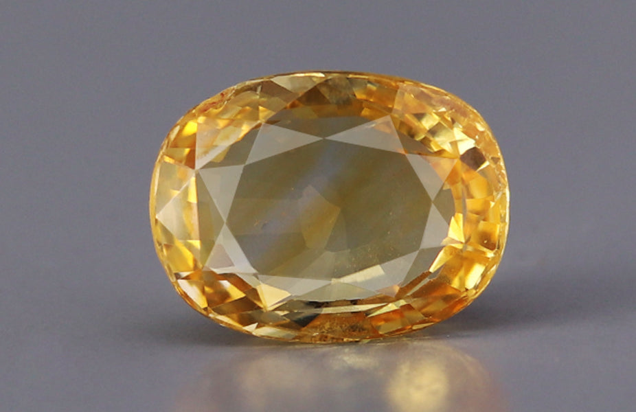 Yellow Sapphire - 6.05 Carats