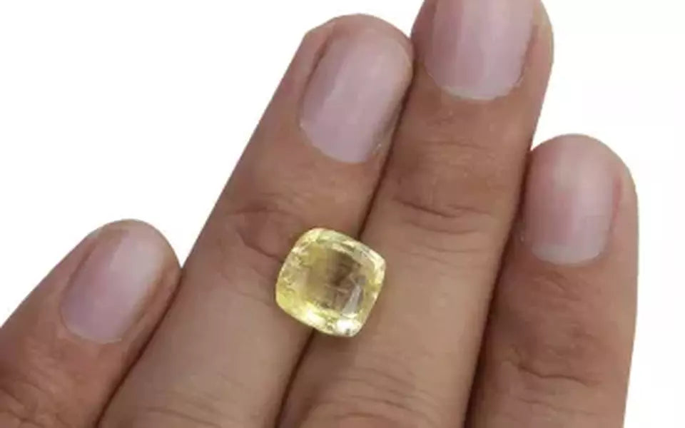 Yellow Sapphire - 6.25 Carats
