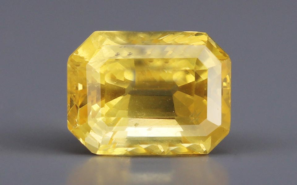 Yellow Sapphire - 6.46 Carats