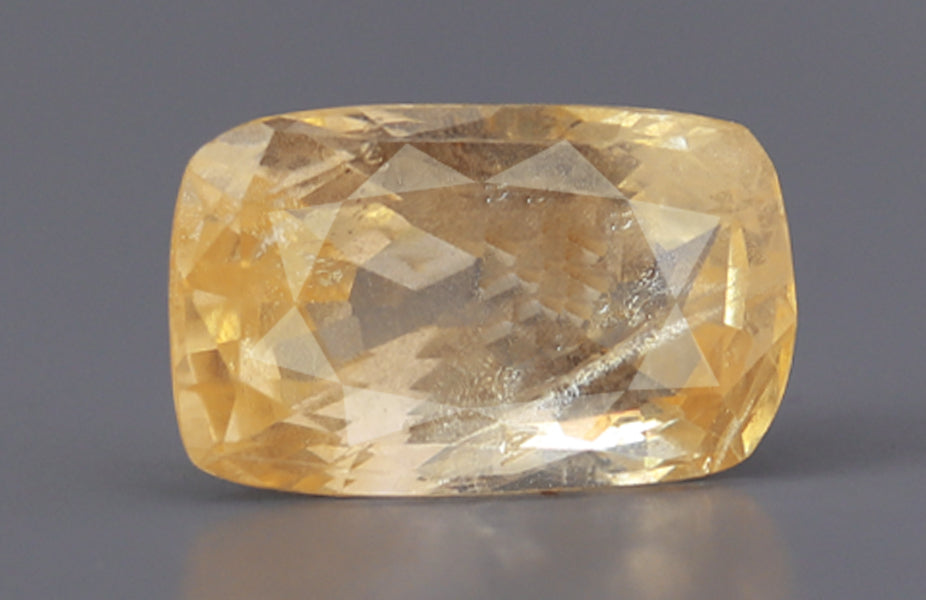 Yellow Sapphire - 6.69 Carats