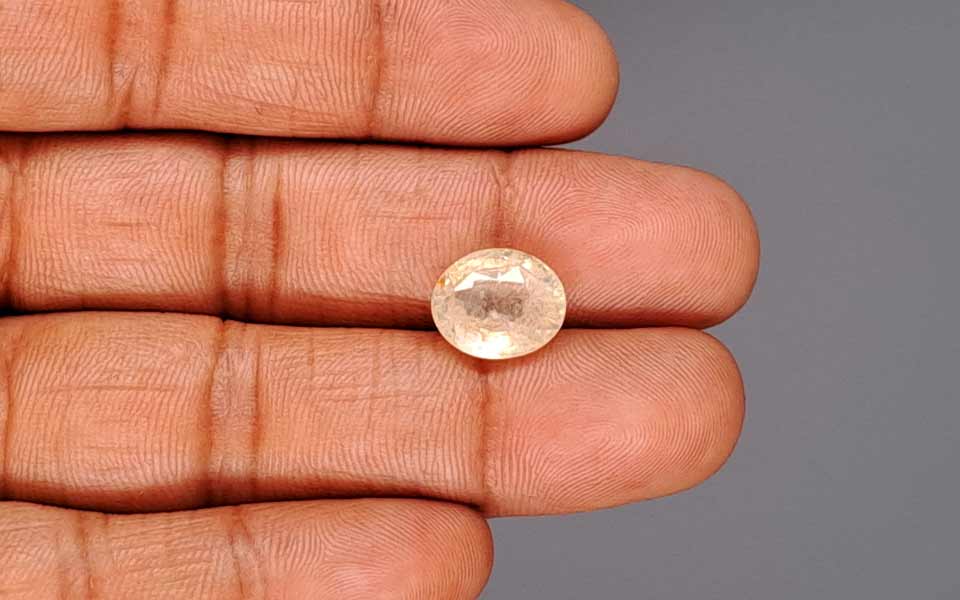 Ceylon Yellow Sapphire - 6.86 Carat Prime Quality CYS-3996