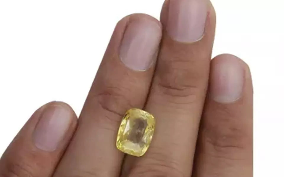 Yellow Sapphire - 7.11 Carats