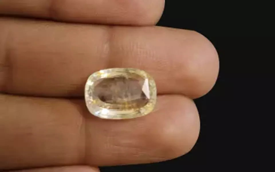 Yellow Sapphire - 7.32 Carats