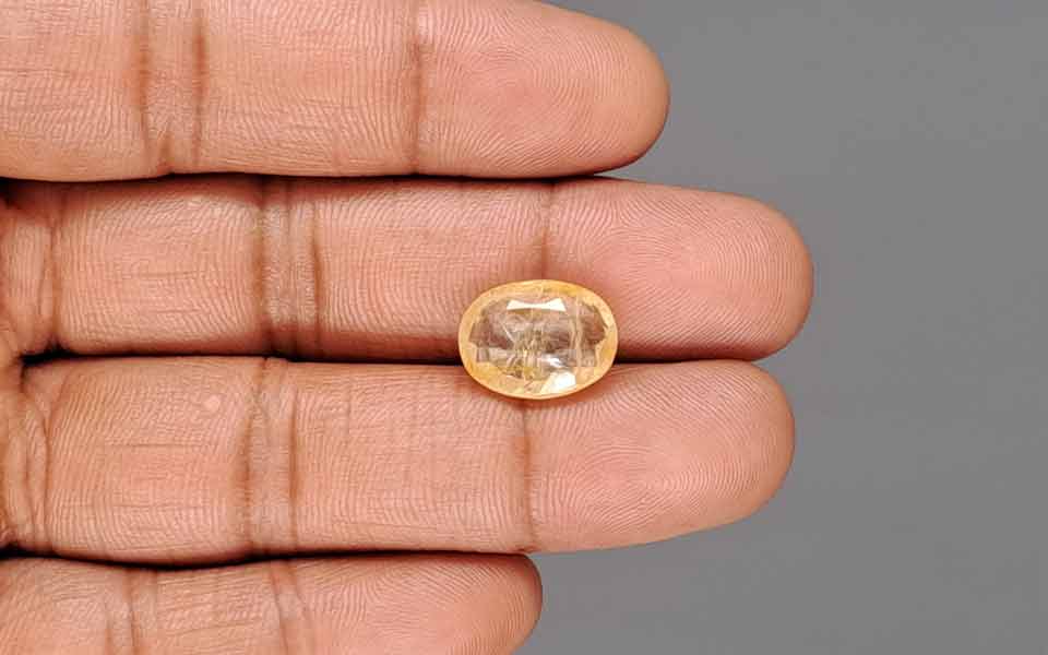 Yellow Sapphire - 8.91 Carats