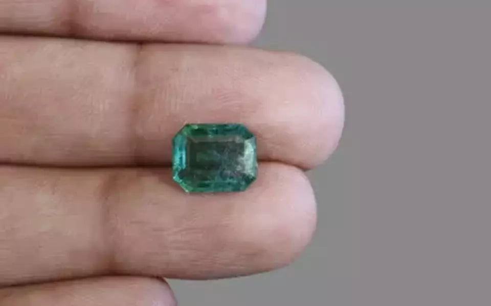 Emerald - 2.68 Carats