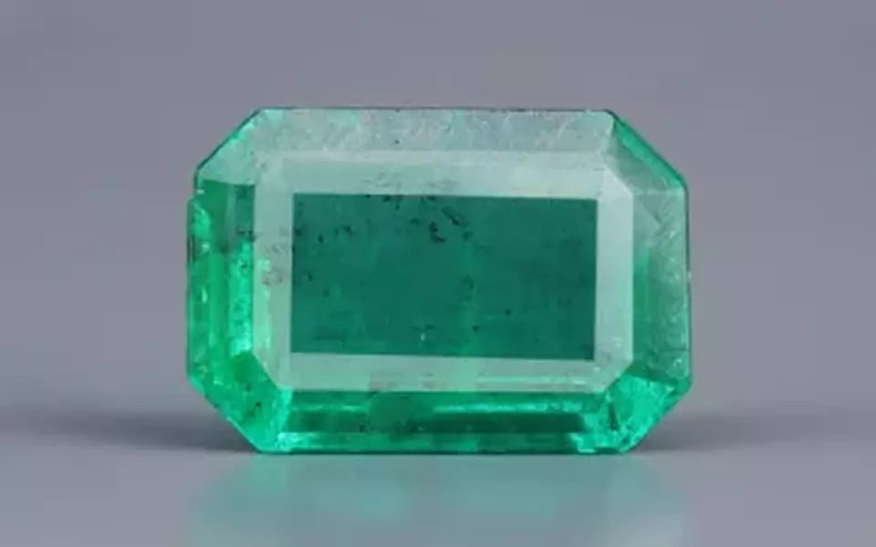 Emerald - 2.96 Carats