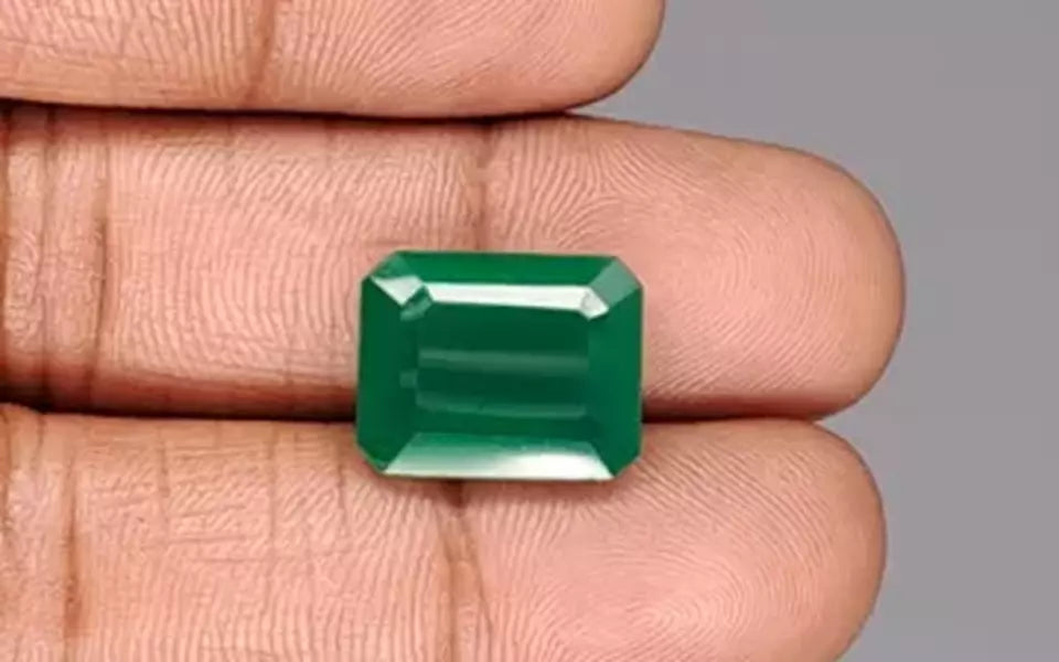 Green Onyx - 9.23 Carat Limited Quality GO-13106