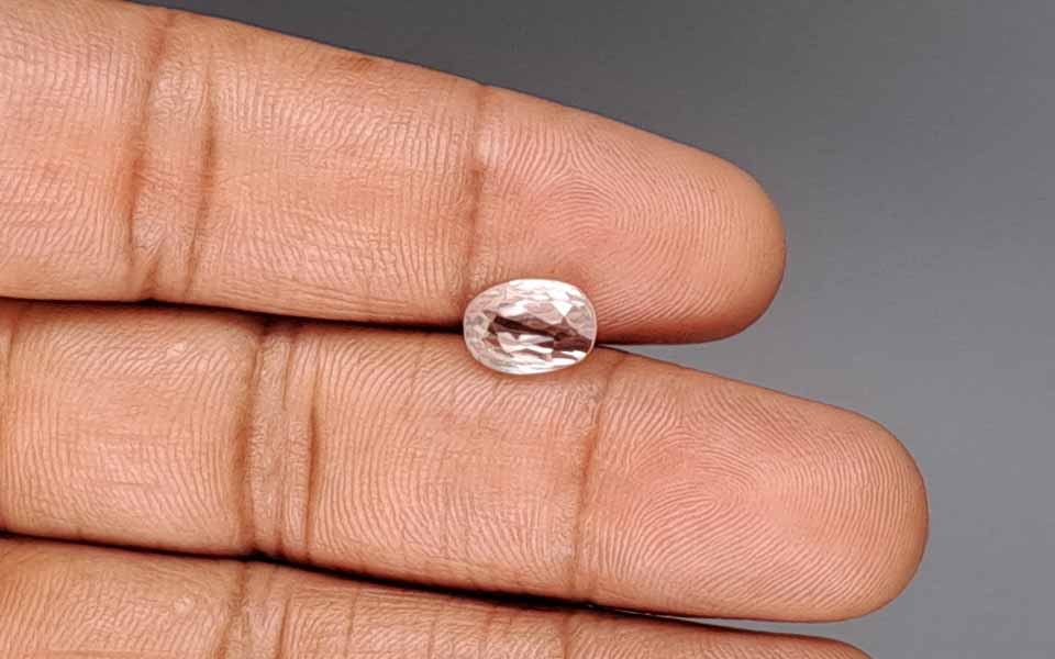 Natural Zircon - 4.10 Carat