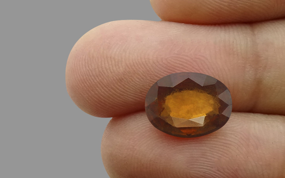 Hessonite (Gomed) - 3.92 Carat