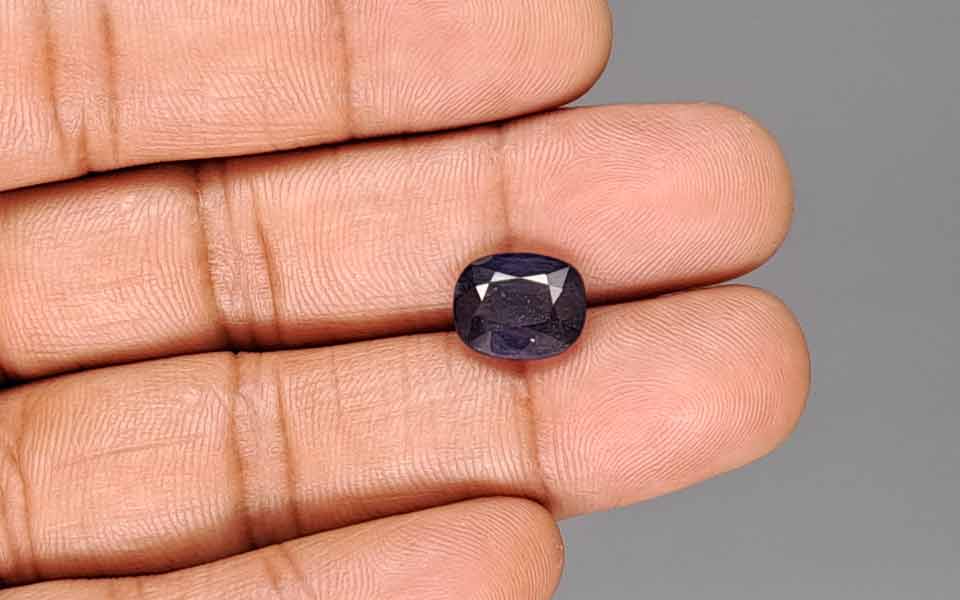 Khooni Neelam - 5.22 Carats