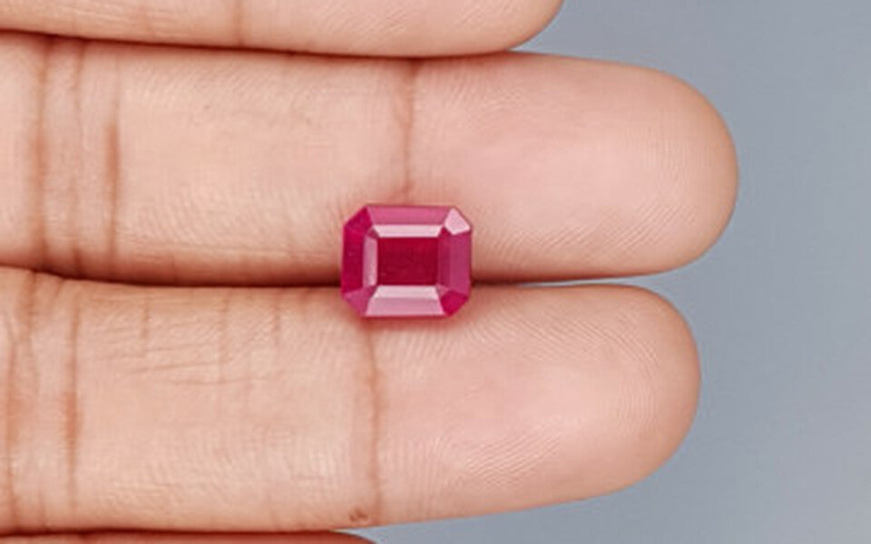 Thailand Ruby - 4.74 Carat Prime Quality BR-7452