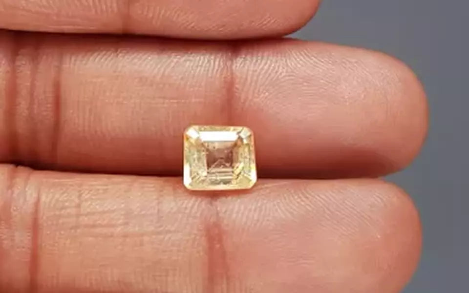 Natural Yellow Topaz - 3.12 Carat Limited Quality YT-25002