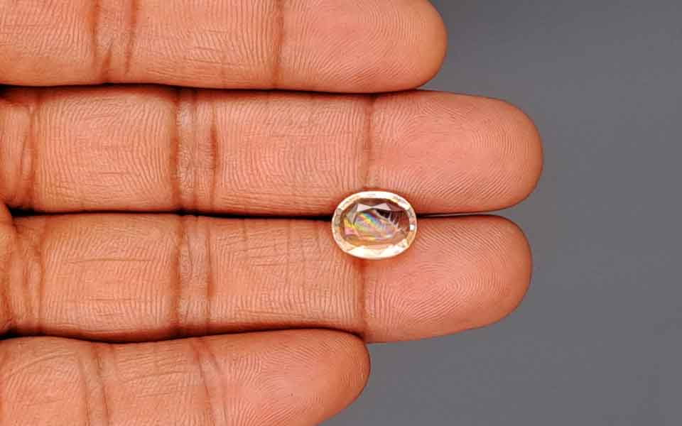 Natural Yellow Topaz - 4.44 Carat Limited Quality YT-25163