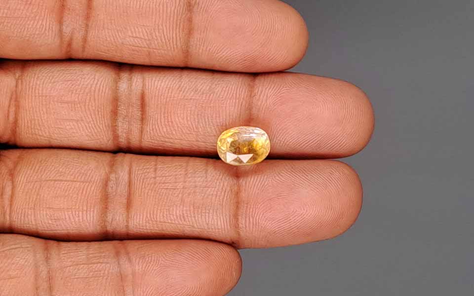 Natural Yellow Topaz - 5.27 Carat Limited Quality YT-25166