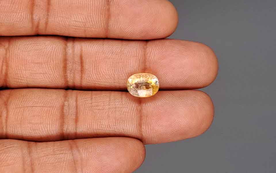 Natural Yellow Topaz - 5.31 Carat Limited Quality YT-25153